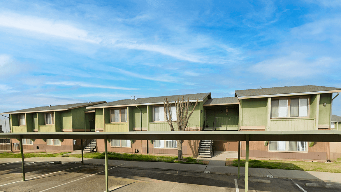 Riverwood Apartments