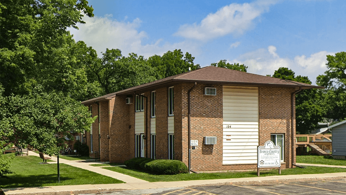 Bronco Country Apartments