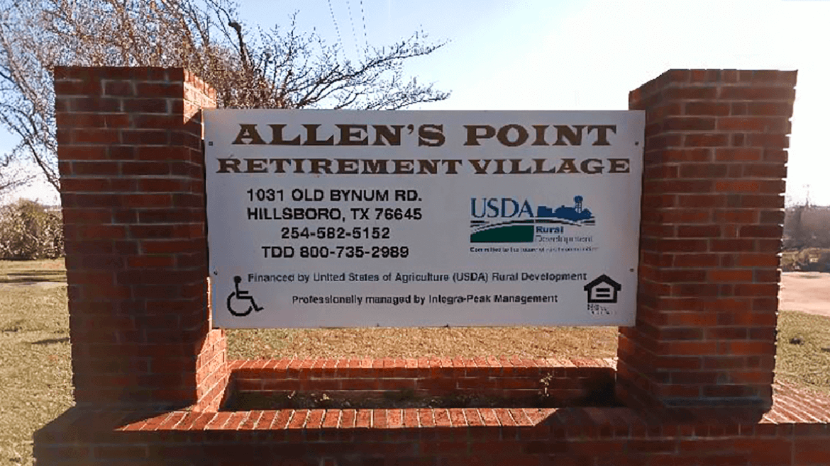 Allen's Point Apartments