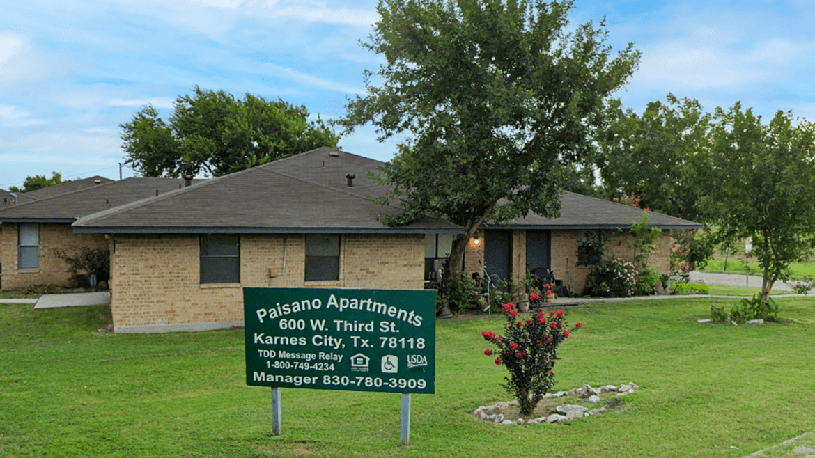 Paisano Apartments