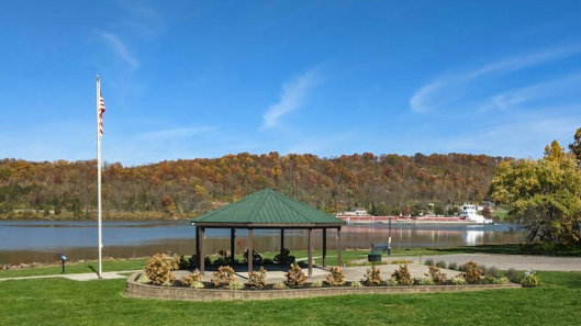 Riverside Apartments (KY)