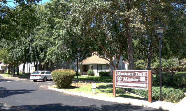 Donner Trail Manor