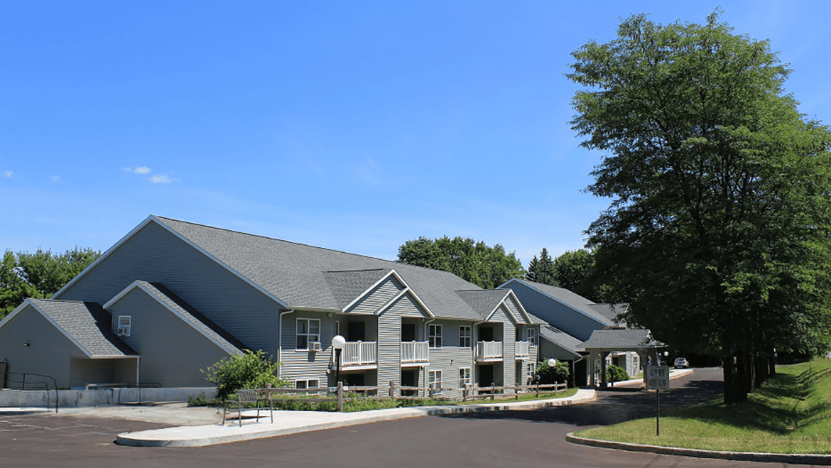 Rent Apartment Camillus 13031