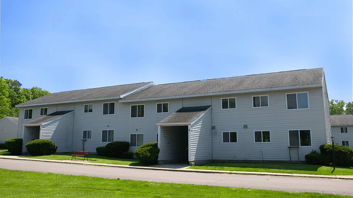 Rent Apartment Avon 14414