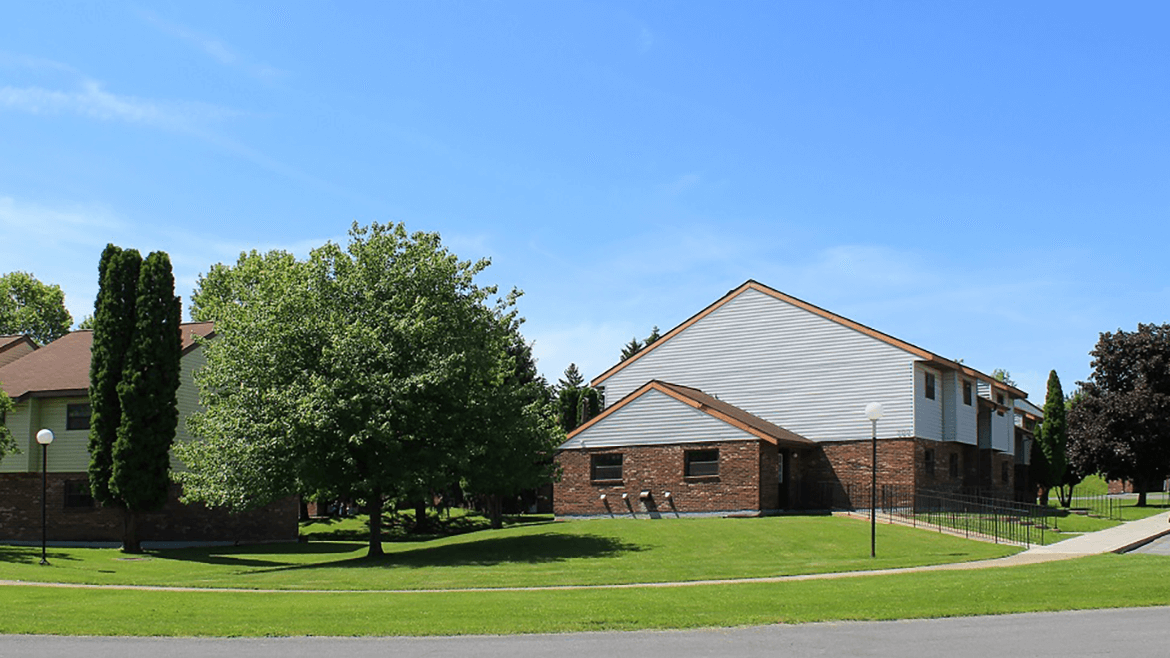 Rent Apartment Auburn 13201