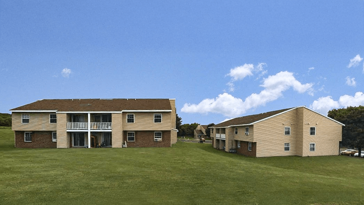Rent Apartment Wayland 14572